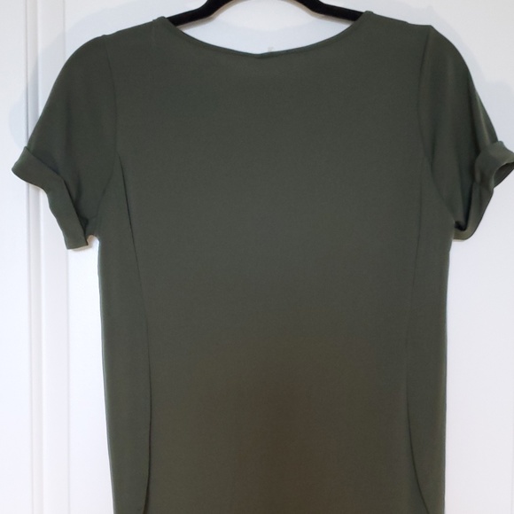 Top - Picture 2 of 2